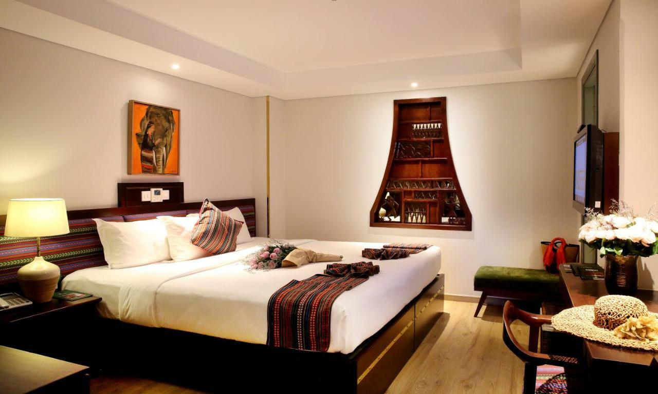 Superior Double Room (No Window) + Afternoon Tea On Rooftop
