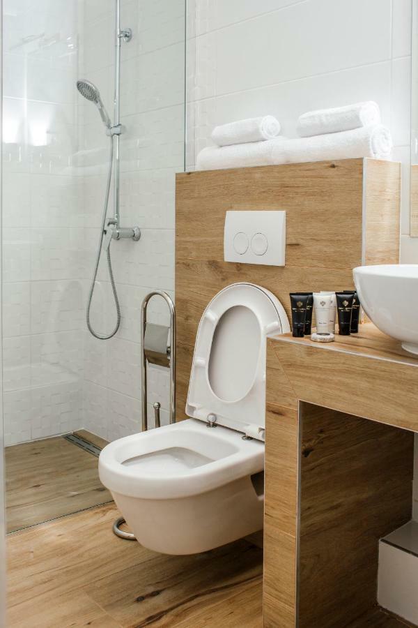 Double or Twin Room with City View