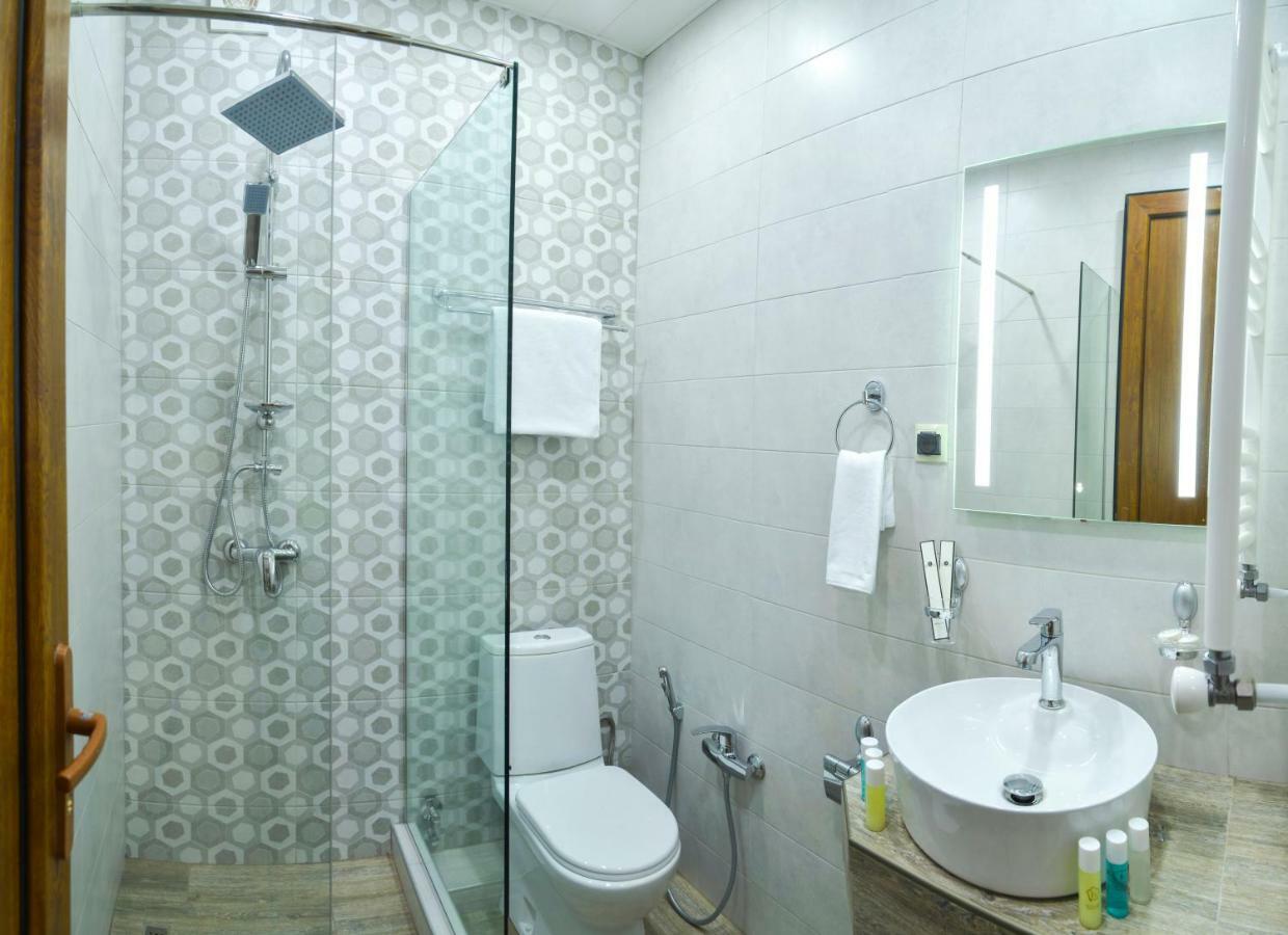 Deluxe Double or Twin Room with Garden View