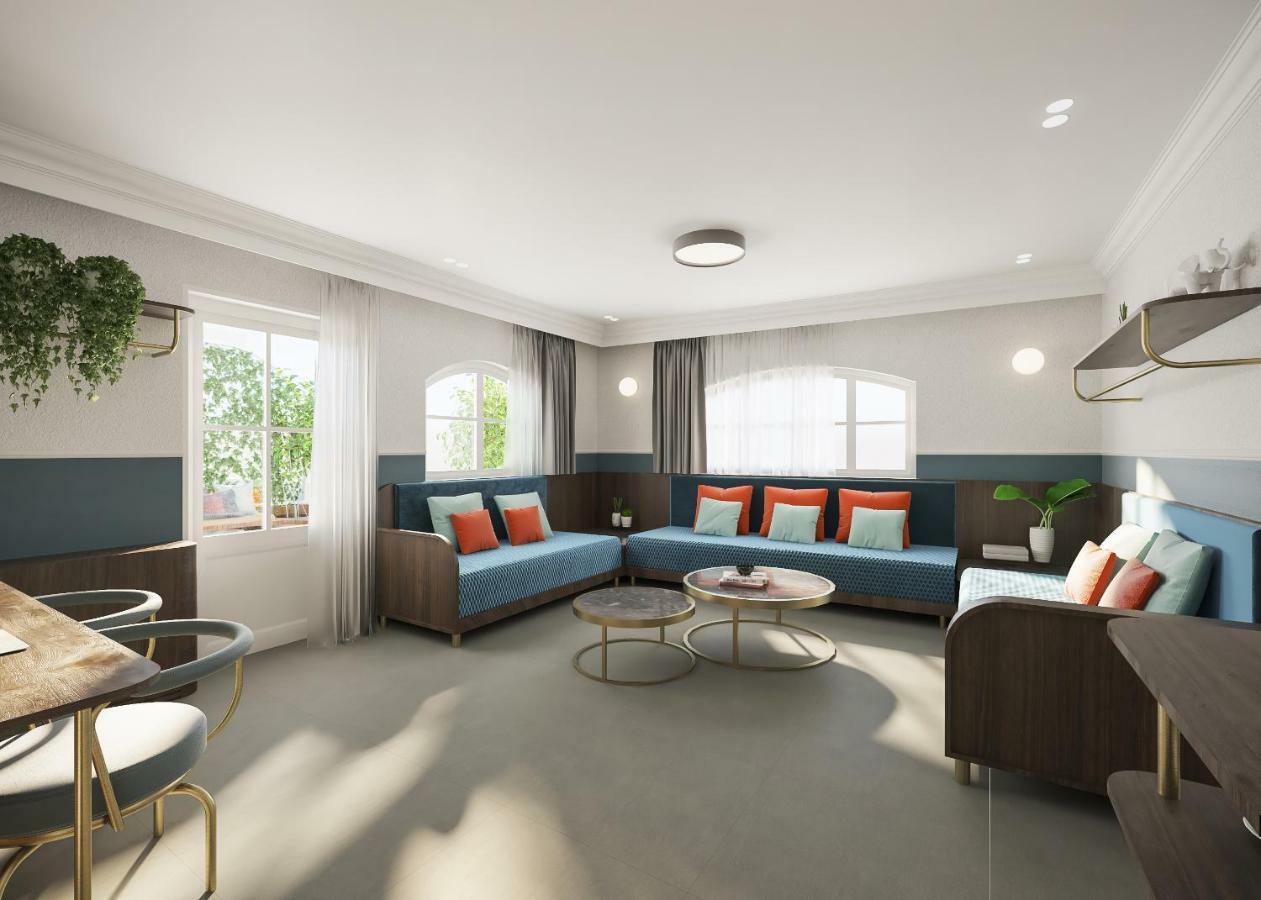 King Suite with Terrace & Jacuzzi