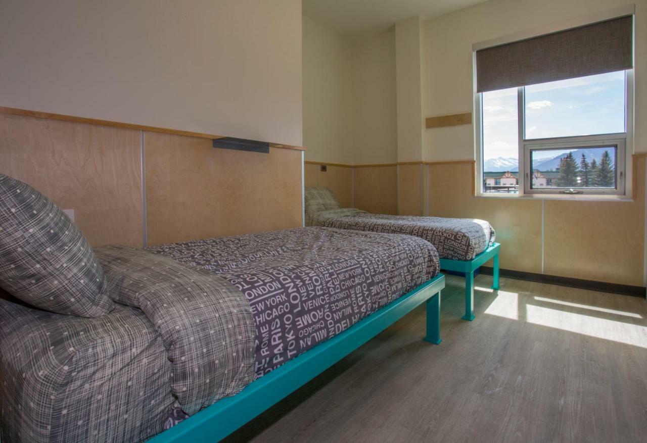 Twin Room with Private Bathroom