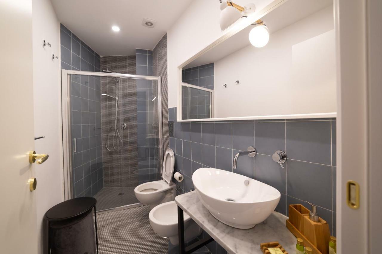 Deluxe Queen Suite