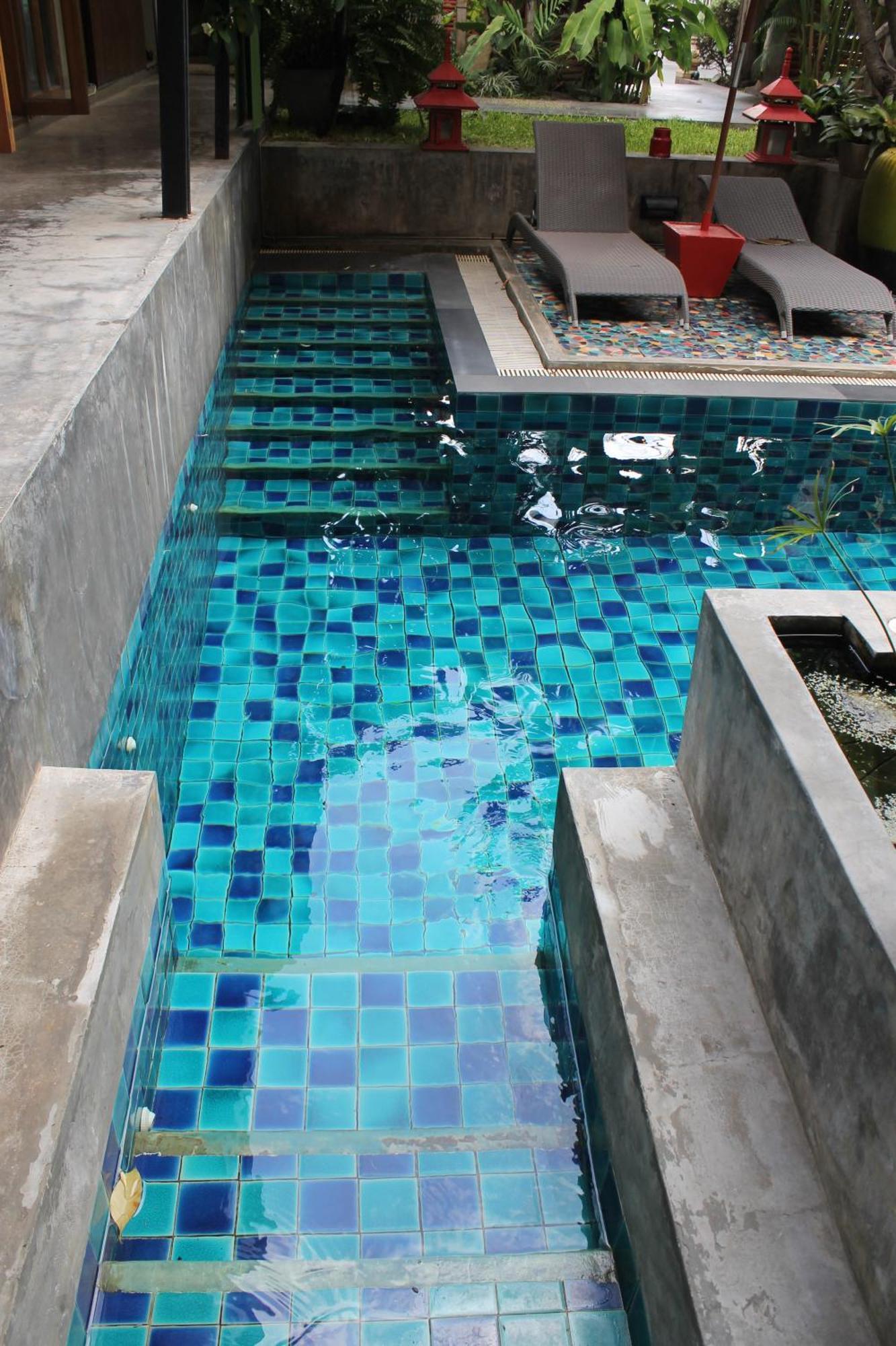 Standard Double Room with Pool access