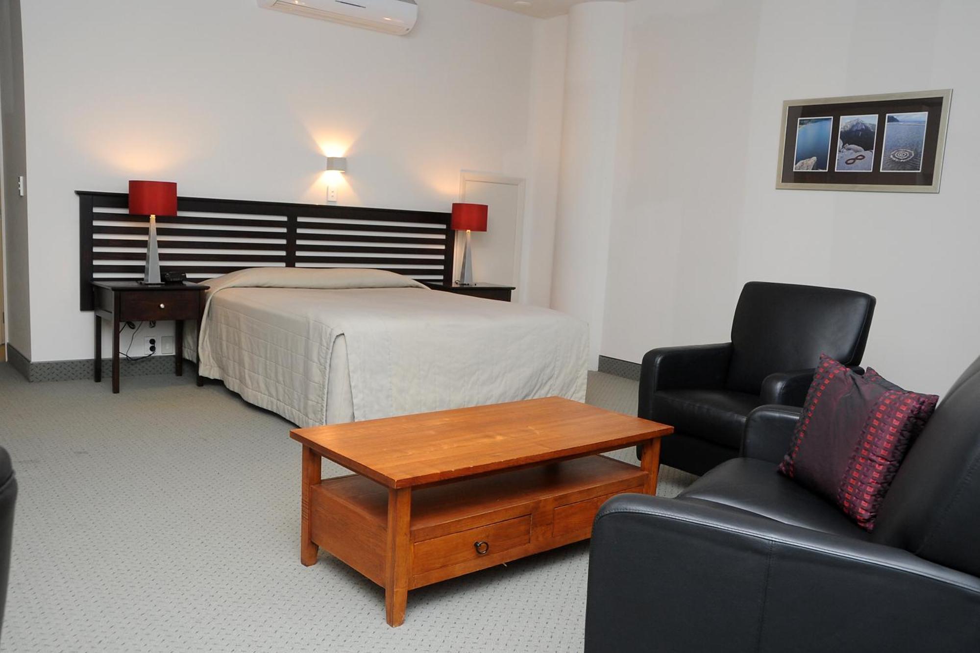 Standard Suite