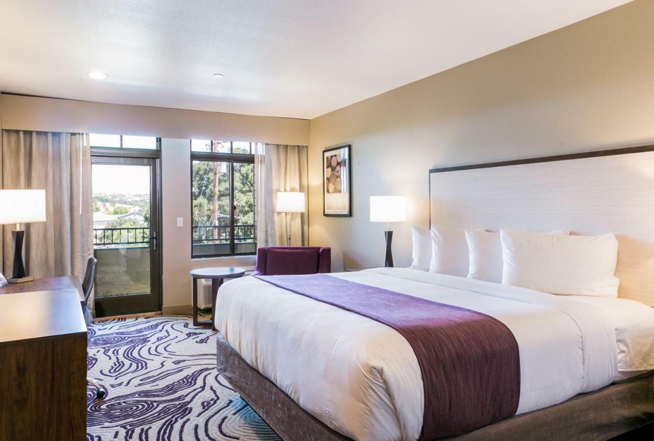 Queen Room Balcony