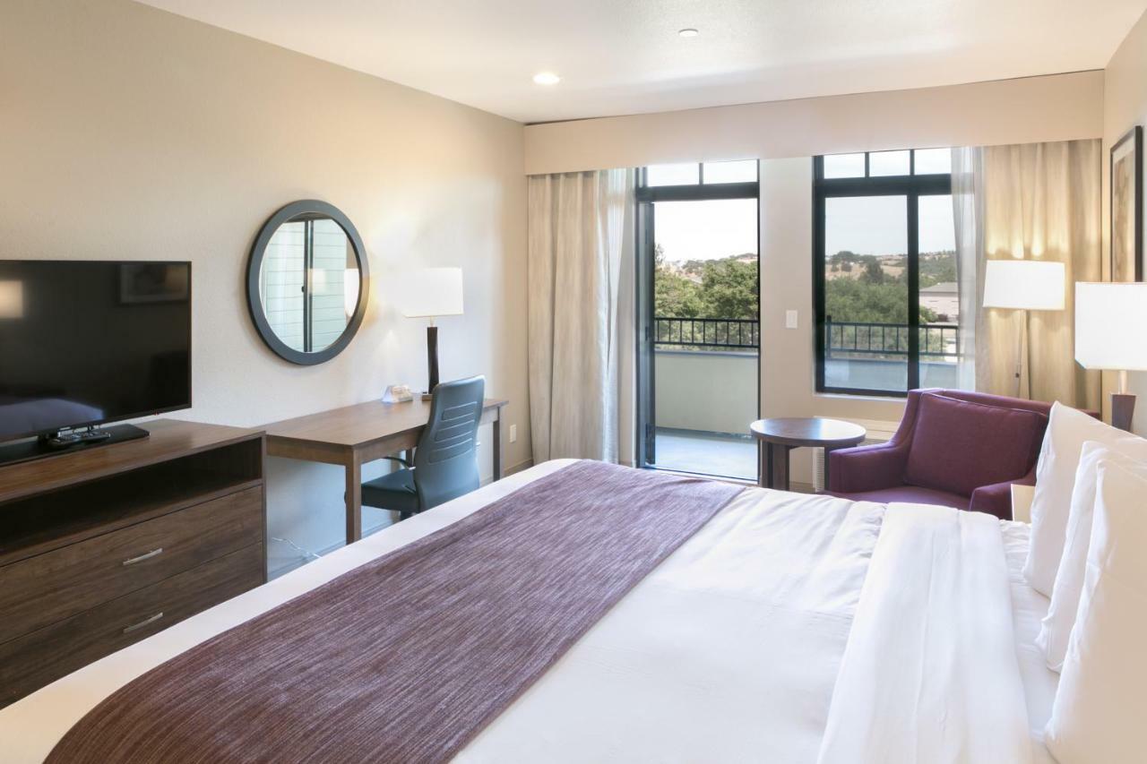 Queen Room Balcony