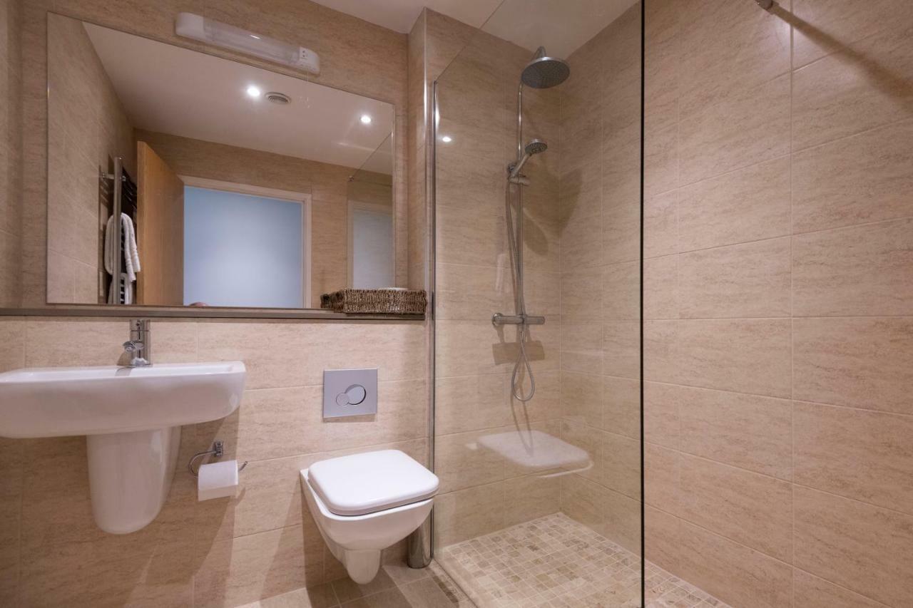 Superior King or Twin Room