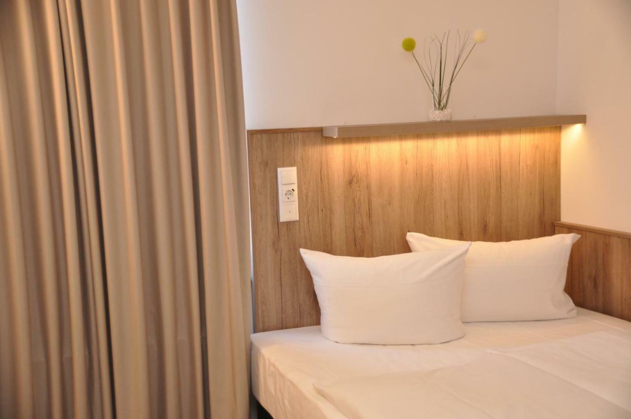 Double Room - Queen Size Bed