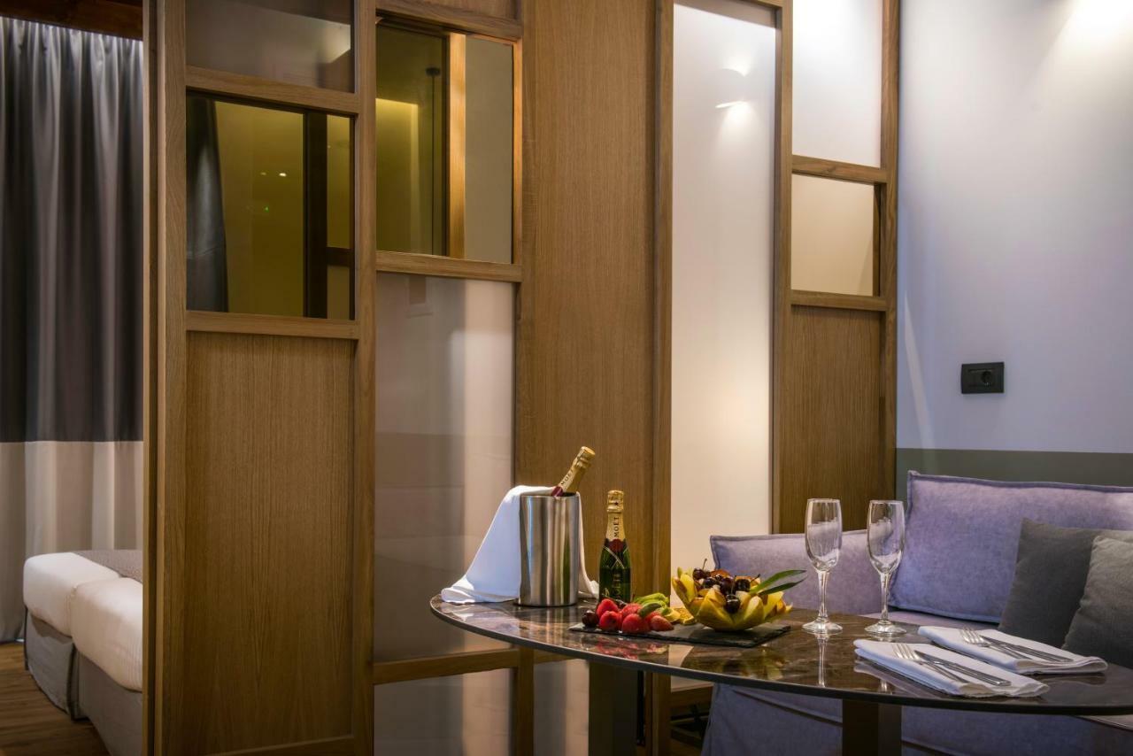 Suite with Balcony
