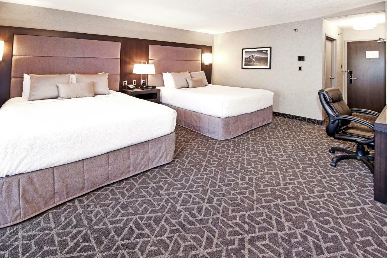 Two-Bedroom Suite