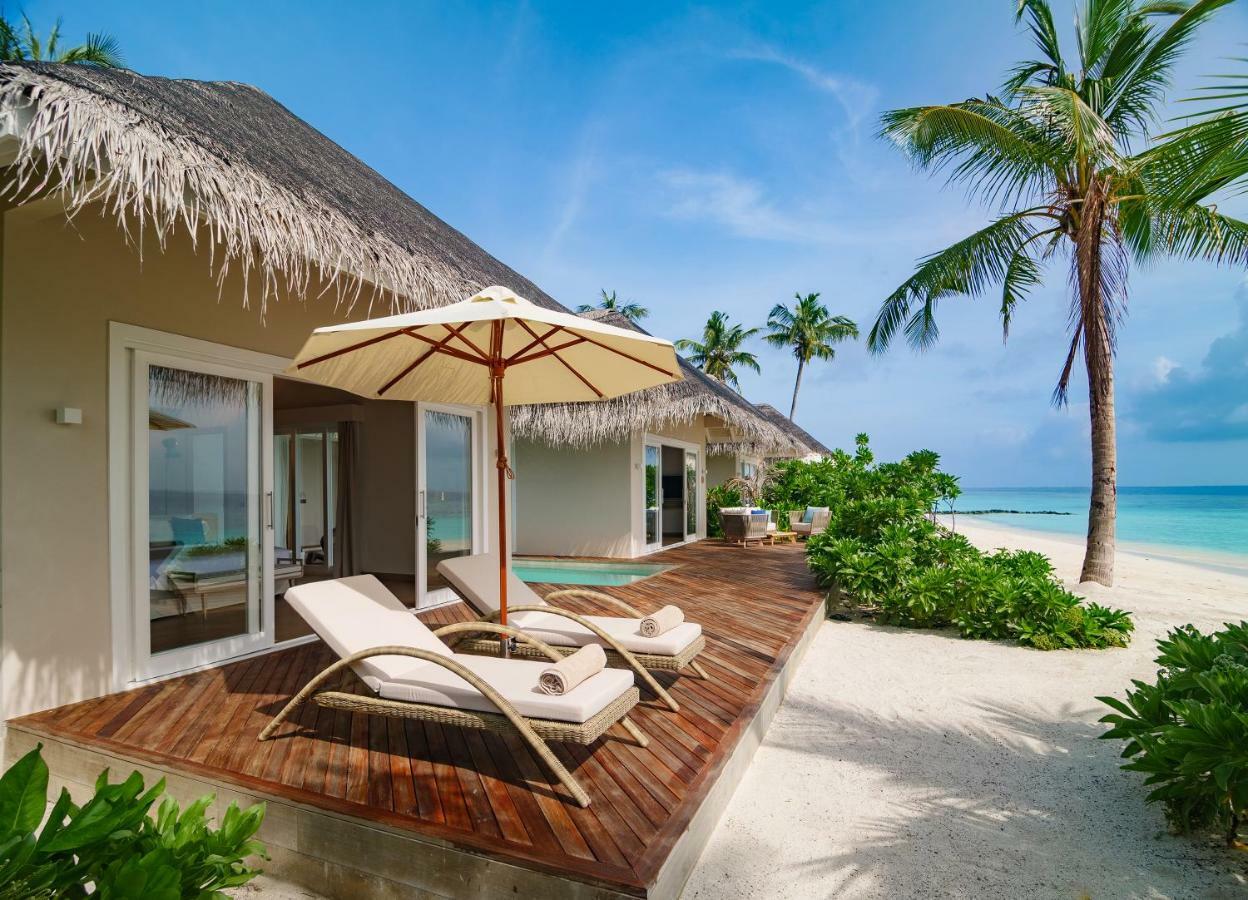 Pool Suite Beach Villa