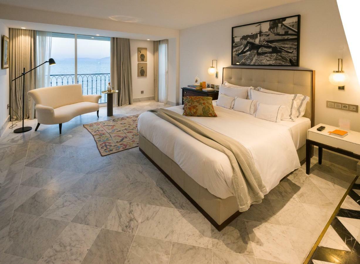 Deluxe Double Room with Sea View