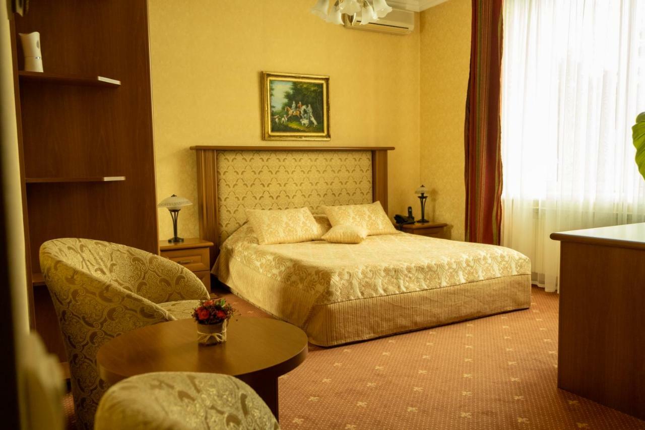 Deluxe Single Room