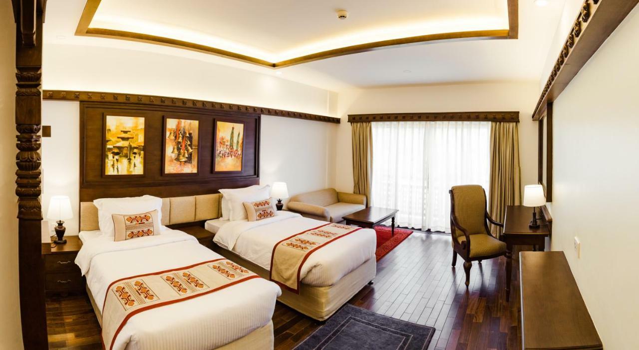 Elevated Deluxe Mountain View Twin Room : Cable Car Ride, Zipline, Gym, Infinity Pool, and Outdoor Heated Jacuzzi