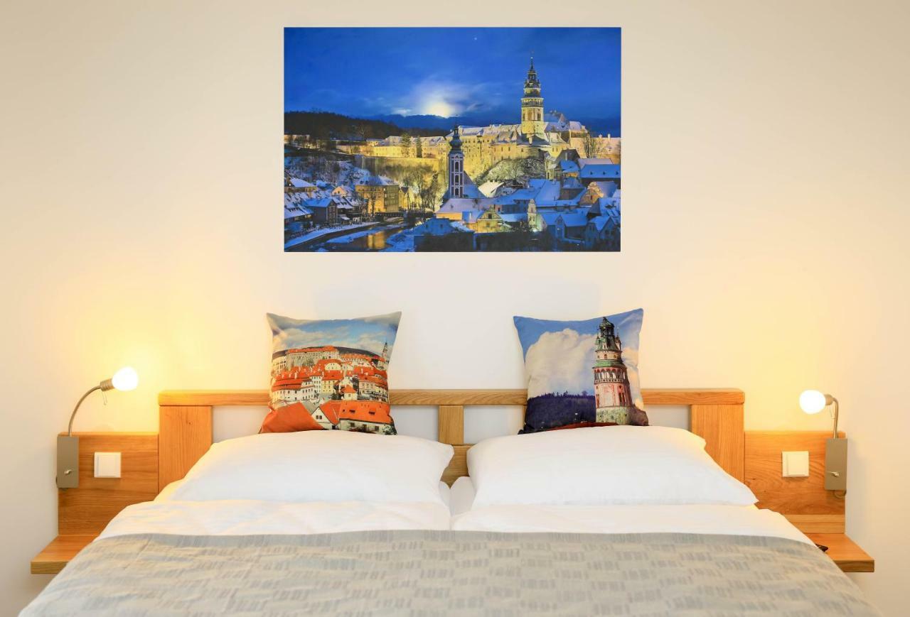 Deluxe Double Room with Castle View