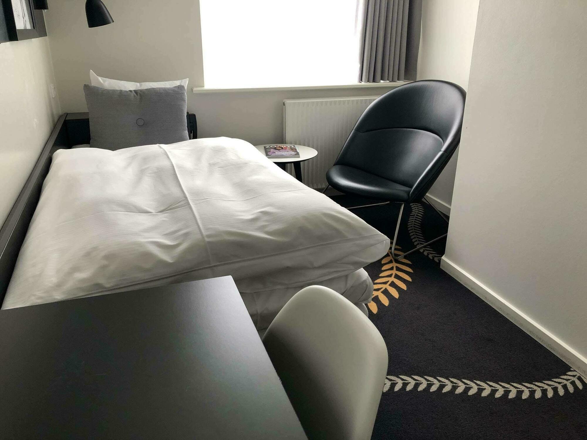 Standard Single Room - Non-Smoking