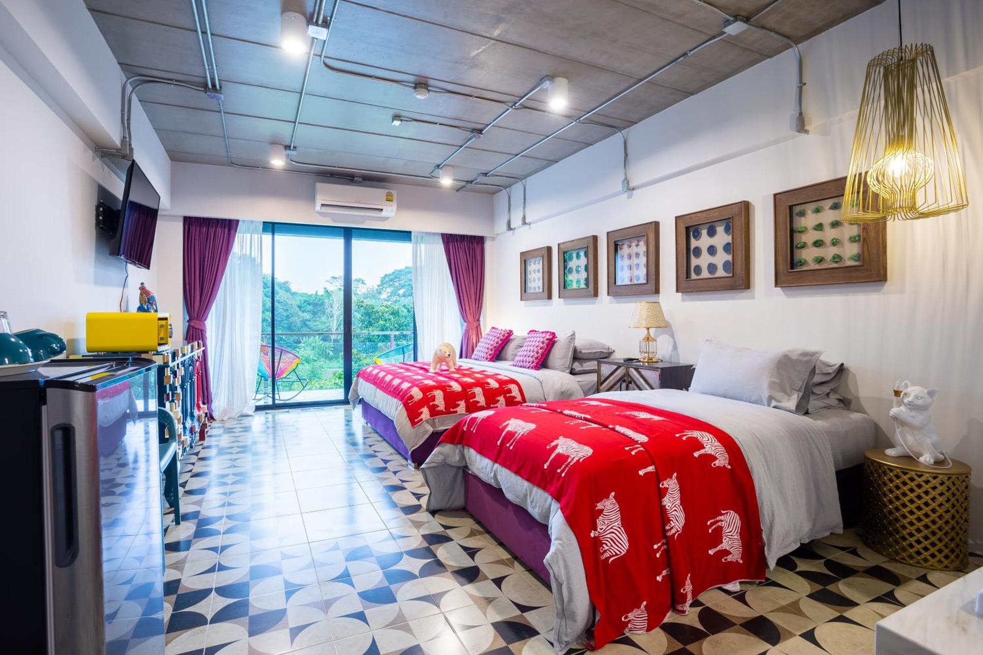 Deluxe Triple Room