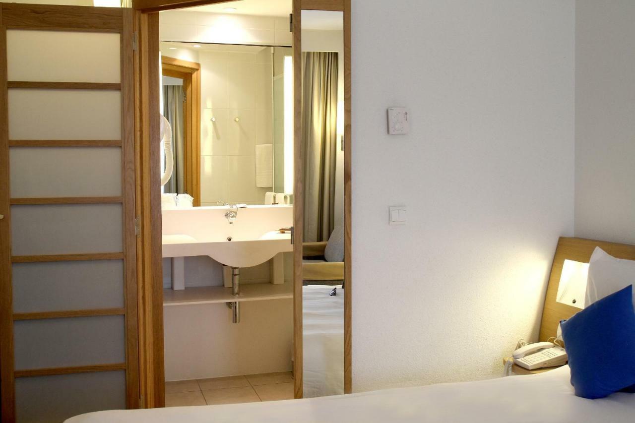 Superior Room with 2 Single Beds