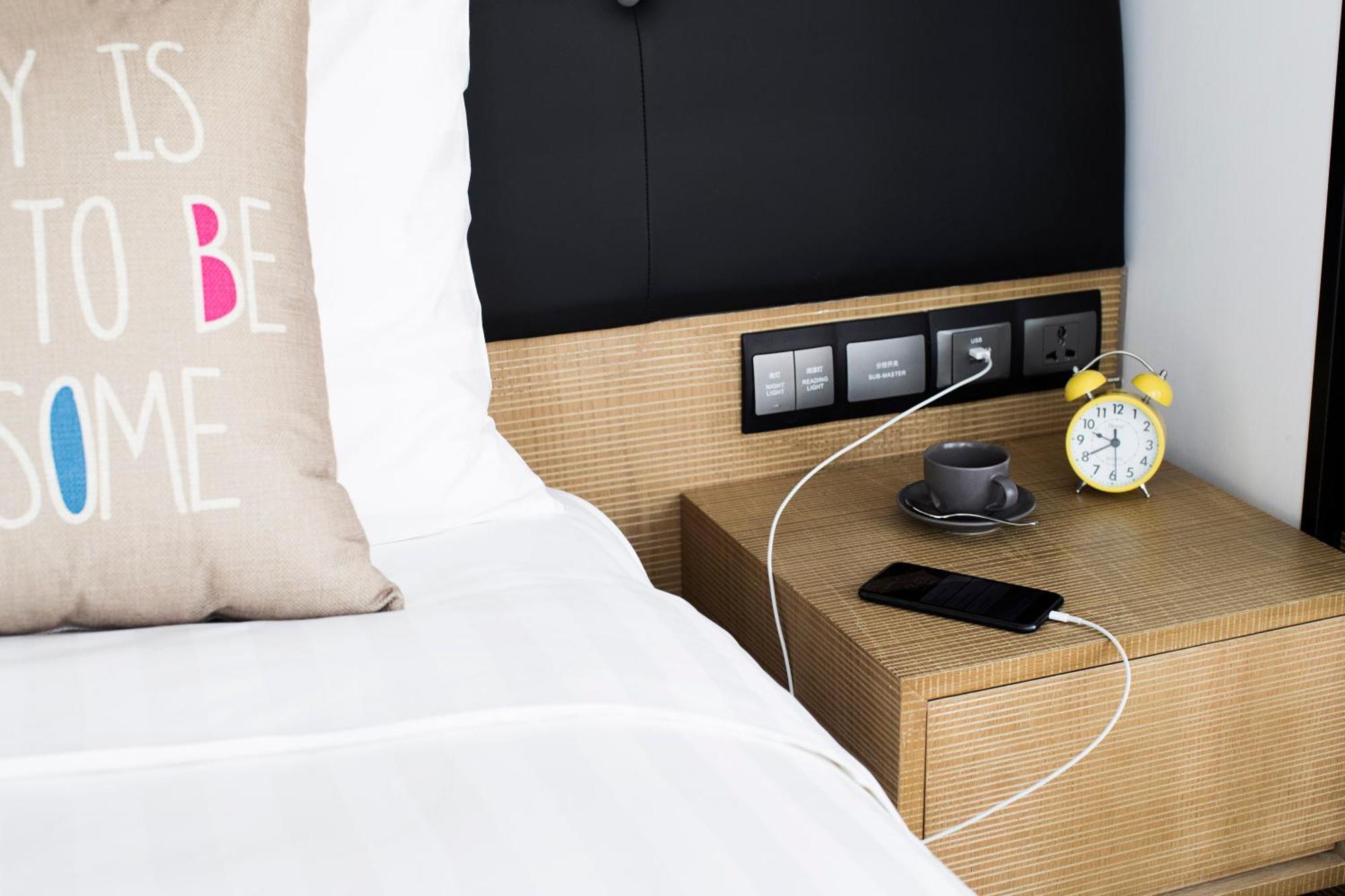 Jen 75 Skyline Plus inclusive breakfast+dinner+1-time use of Mini-bar+Welcome fruit+Happy Hour from 5:30pm to 9:00pm