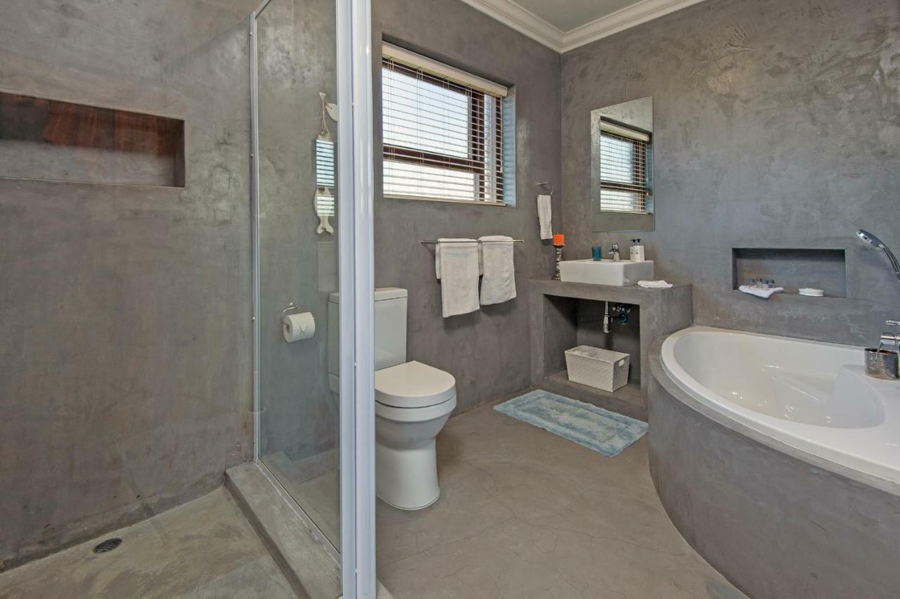 Luxury Double or Twin Room with Sea View