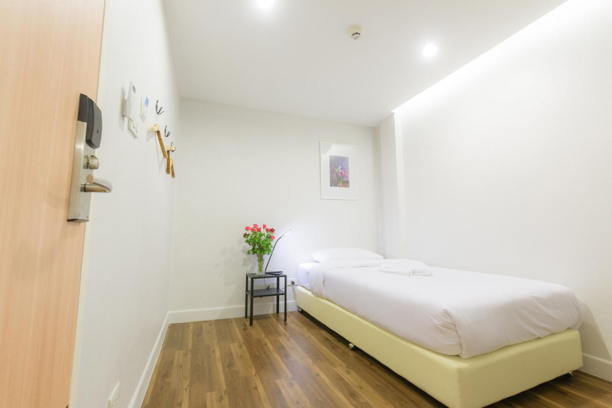 Standard Single Room (No Window)