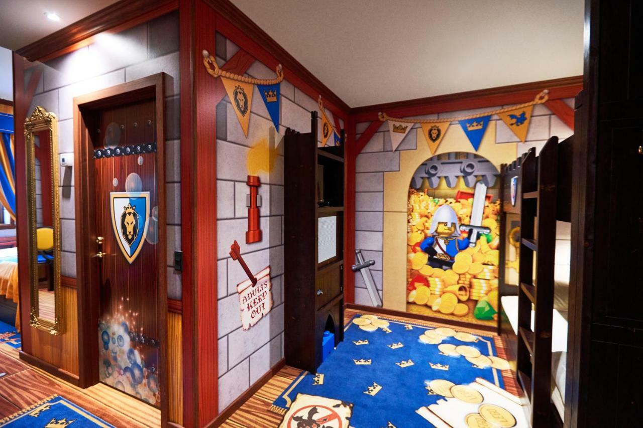 Dragon Knight's Room