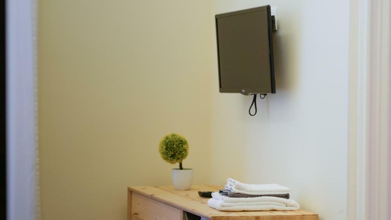 Economy Twin Room