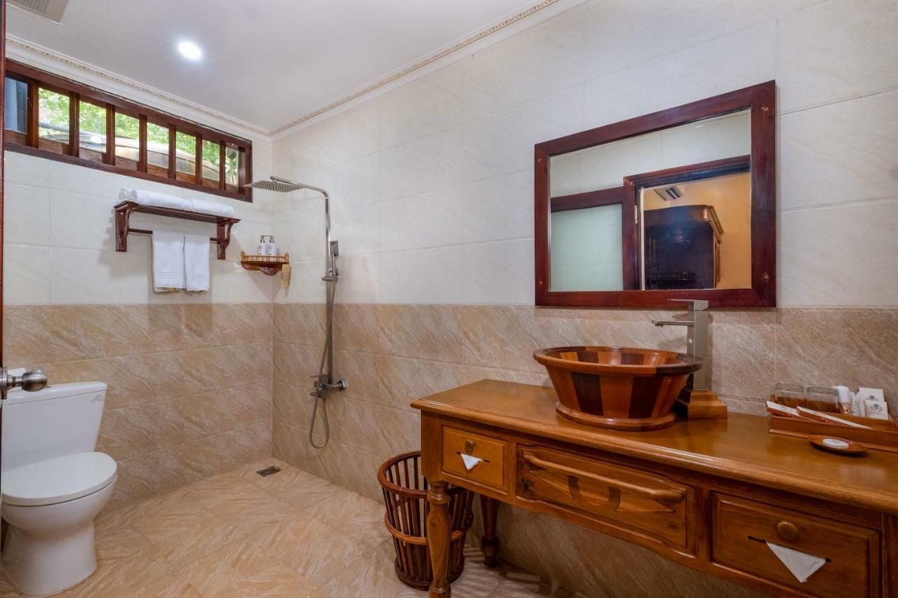 Deluxe Double Room with Garden View