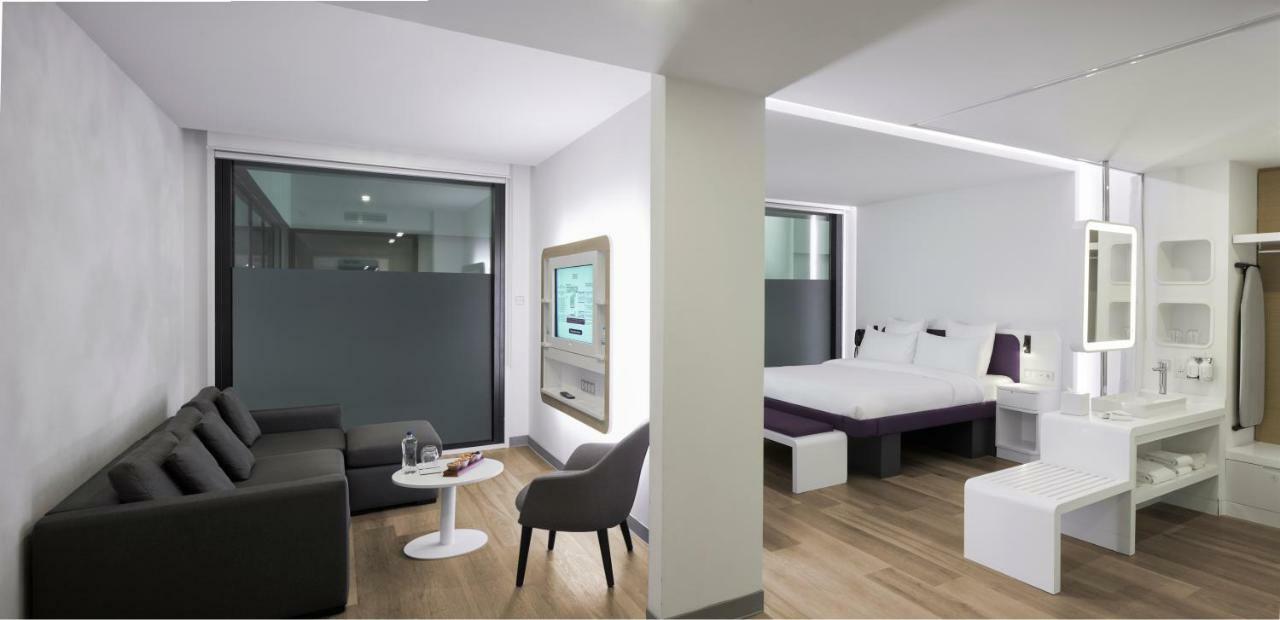 First Class King Junior Suite