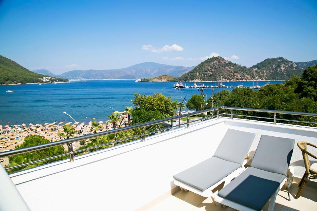King Suite with Sea View