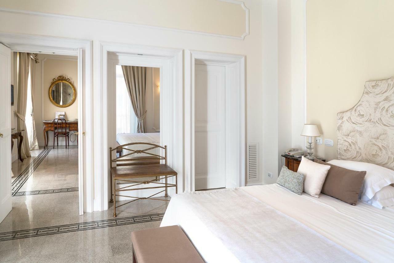 Junior Suite with Garden View