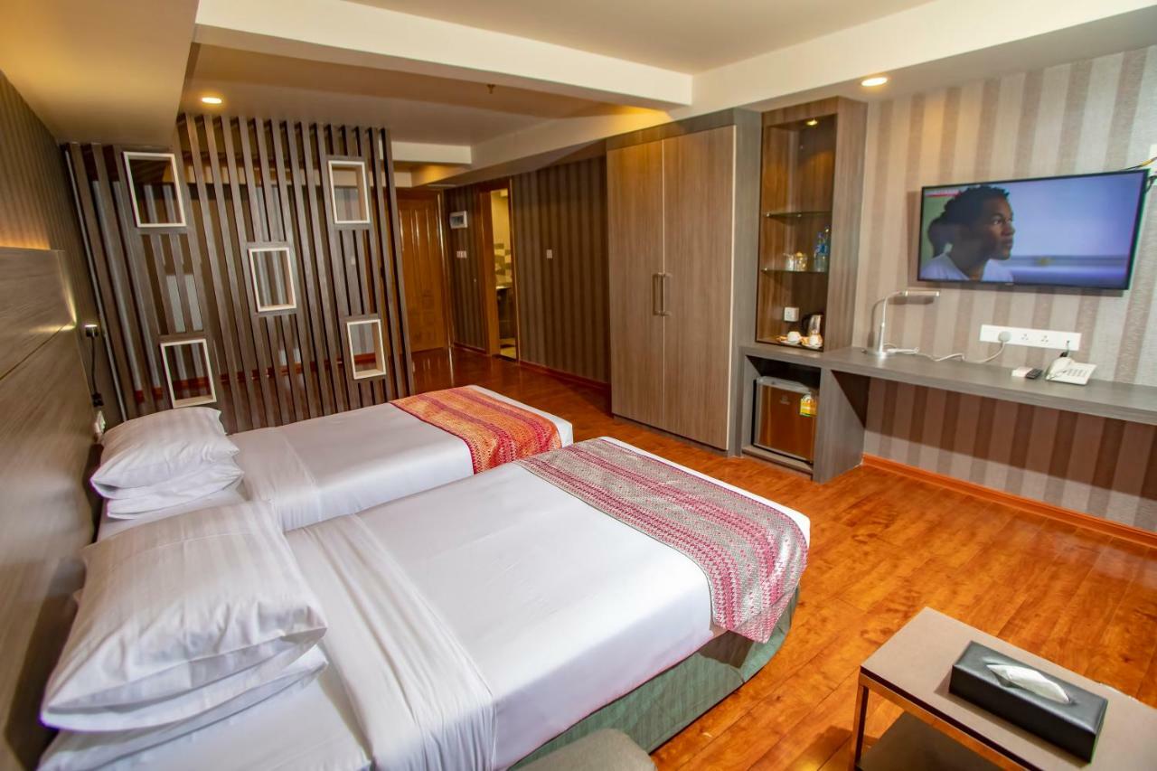 Deluxe Double or Twin Room