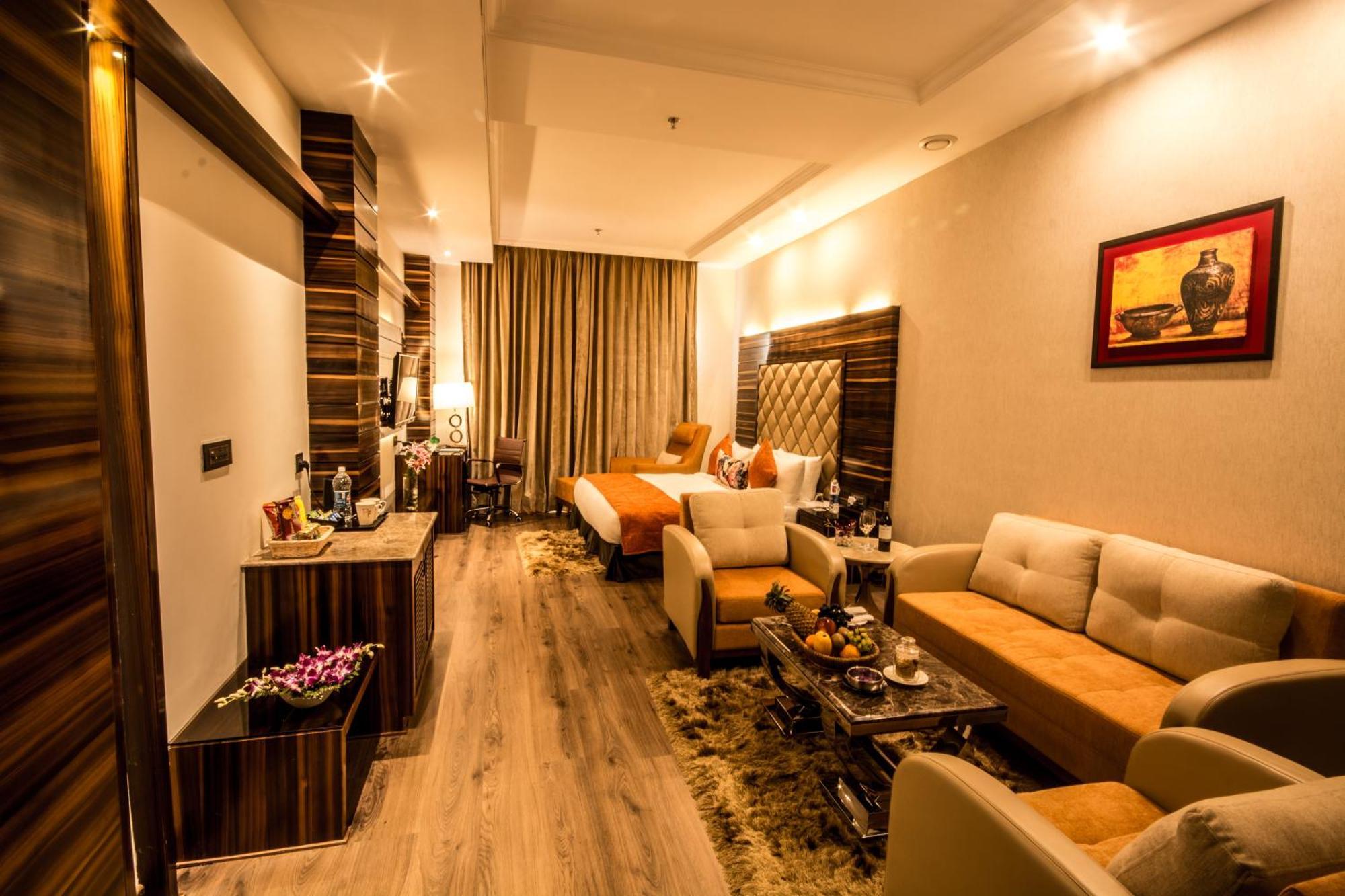 Premium Room- Enjoy Happy Hour 1+1 mocktail Timing 11am-7pm