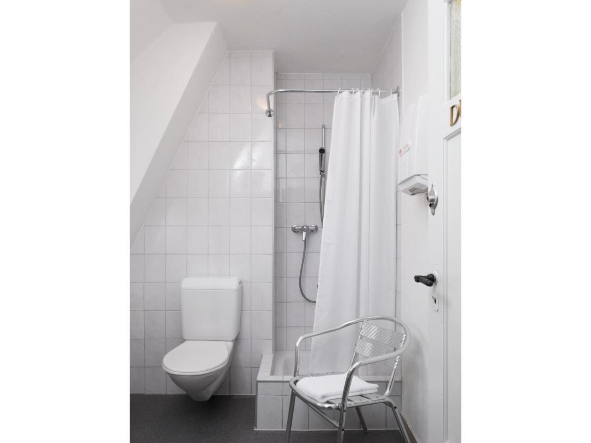 Standard Single Room with Shared Bathroom