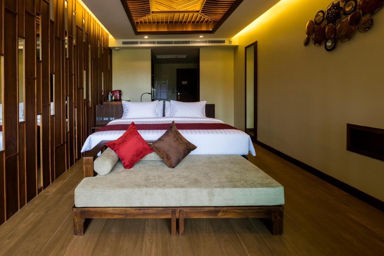 Premium Double Room with Jacuzzi
