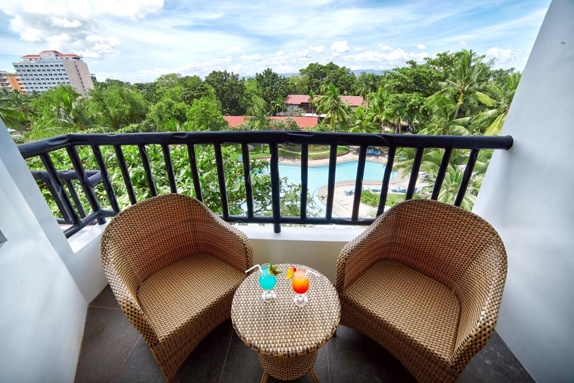 Premier Room