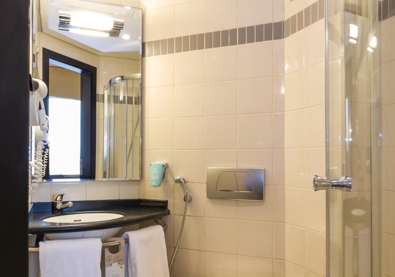 Superior Twin Room with Two Single Beds