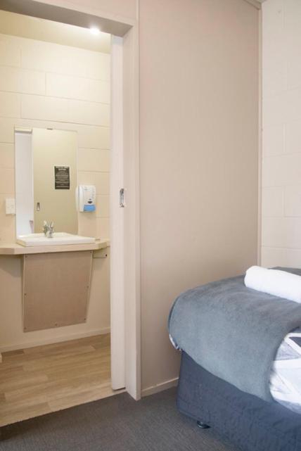Twin Room with Private Bathroom