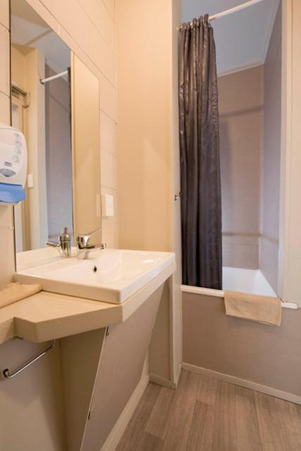 Single Room with Bathroom