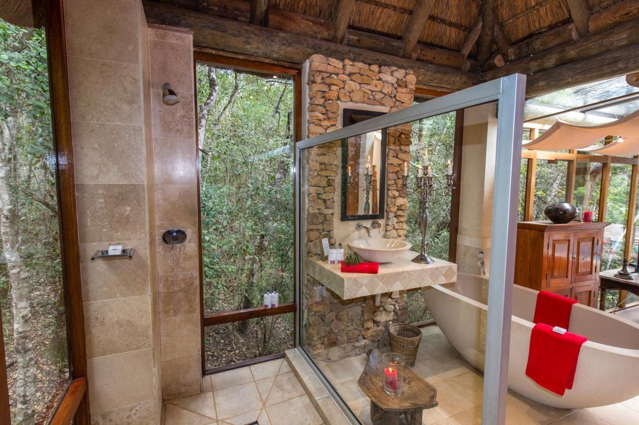 Luxury King Suite with Pool View