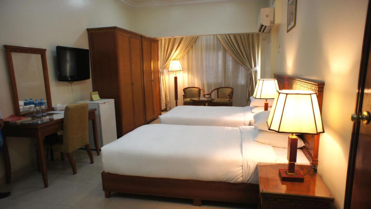 Deluxe Twin Room