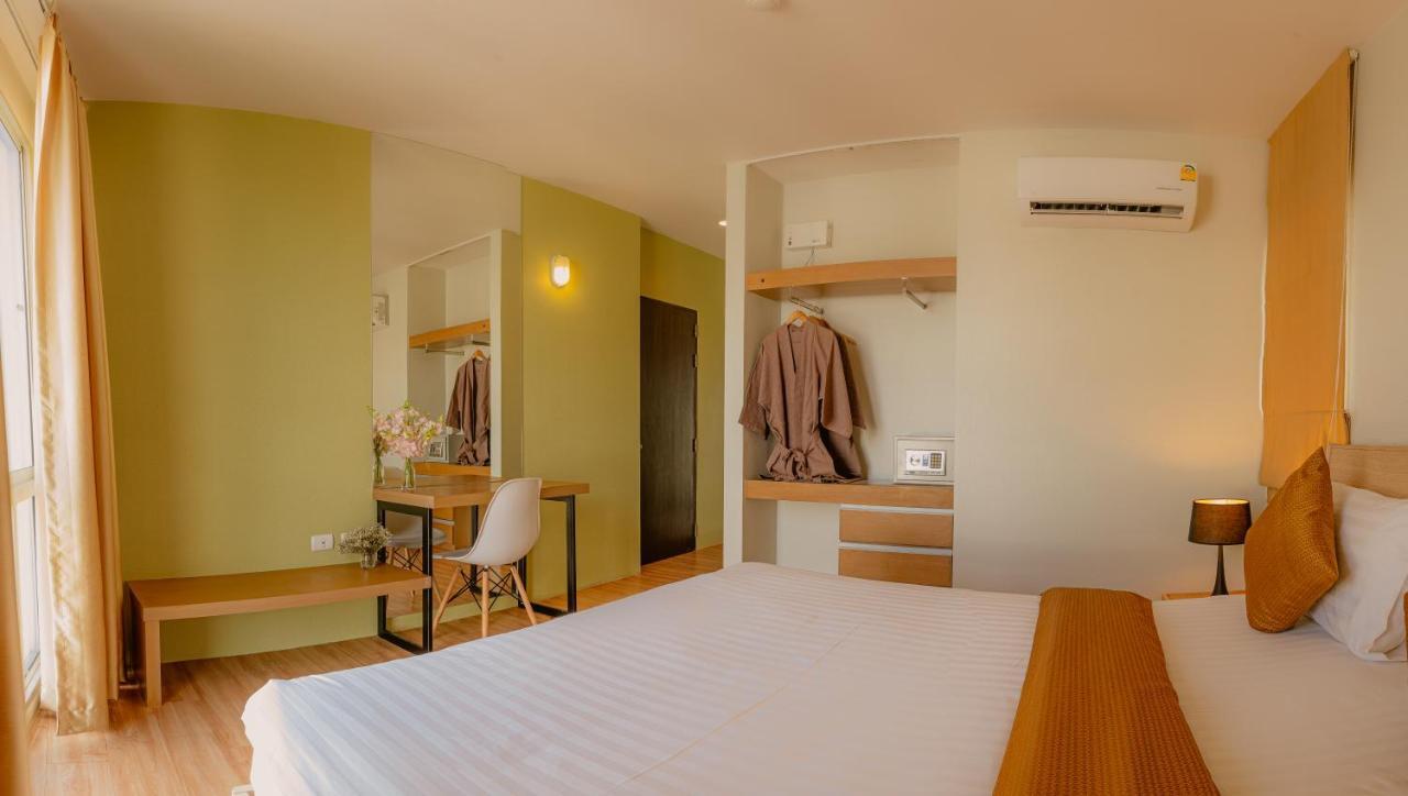 One-Bedroom Suite