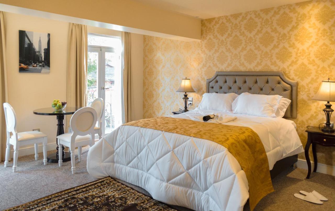 Presidential Suite with Spa Bath