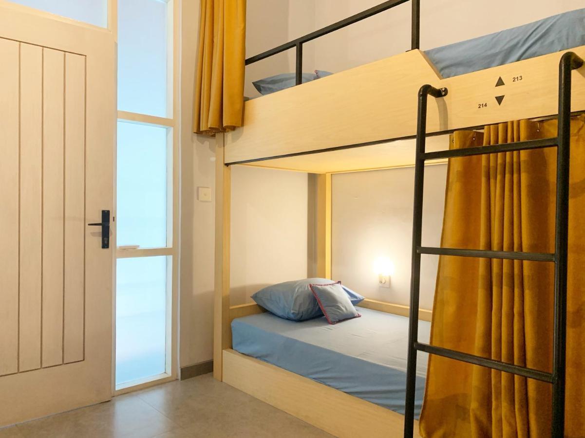 Bed in 6-Bed Dormitory Room