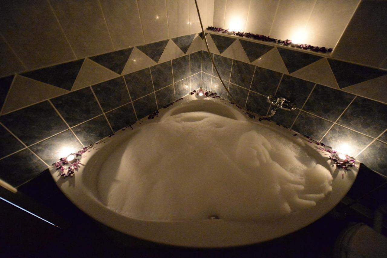 Superior Double Room with Spa Bath