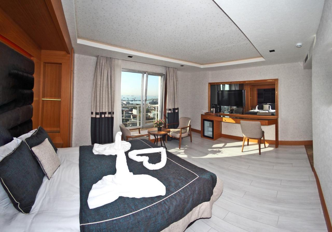 Superior Double or Twin Room with Sea View