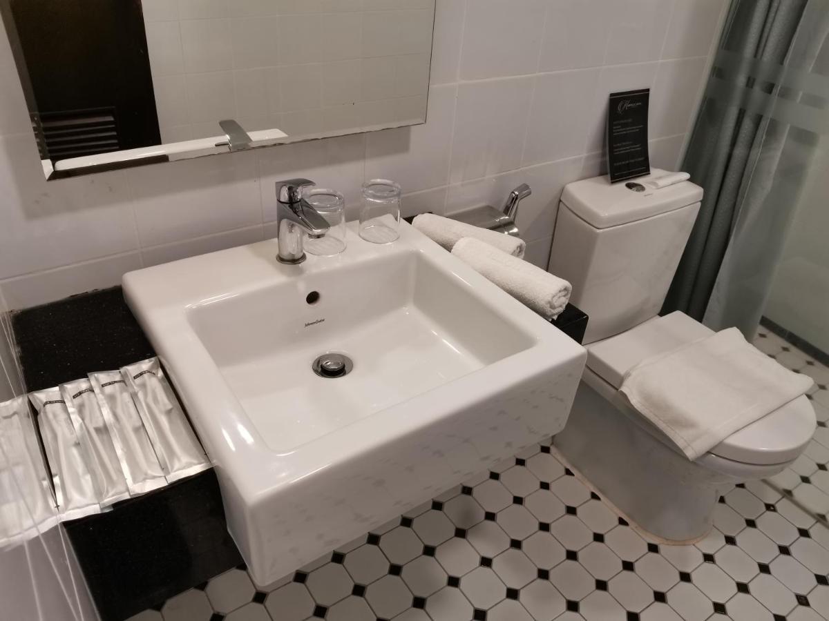 Raffles Family Suite