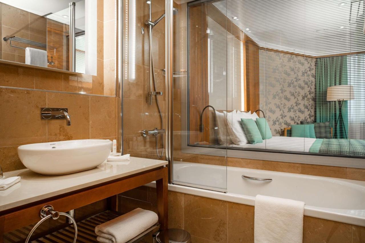 Premium Room with River View
