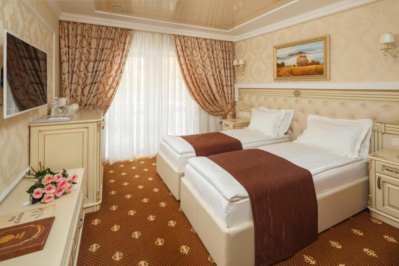 Deluxe Double or Twin Room with Balcony and Spa Access