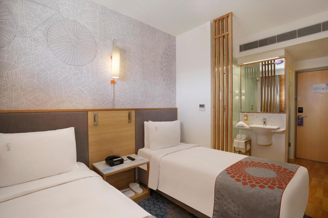 Standard Twin Room with Complimentary Early Check-in from 1:00 pm & Late check out by 2 pm (subject to availability) & Avail 10% discount on laundry services
